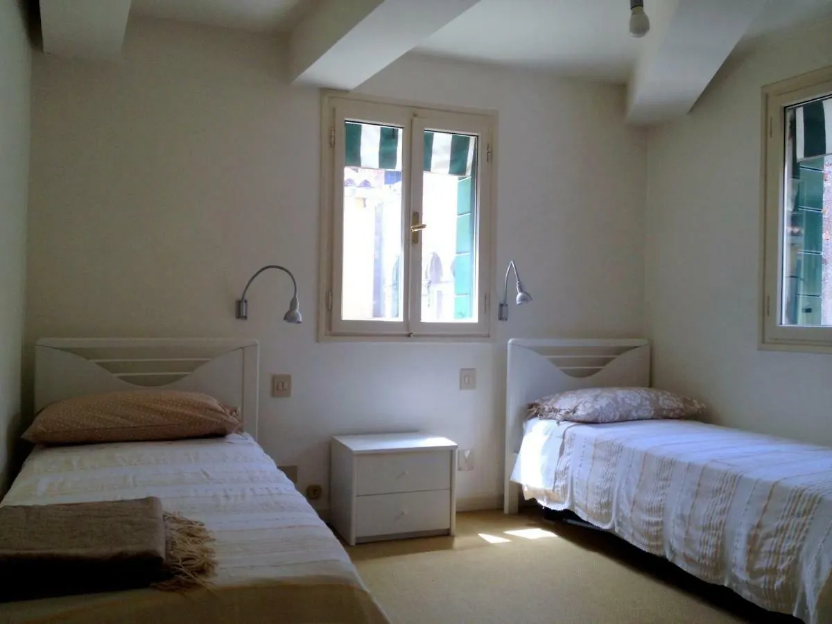 Ca Rugarialto Apartment Venice